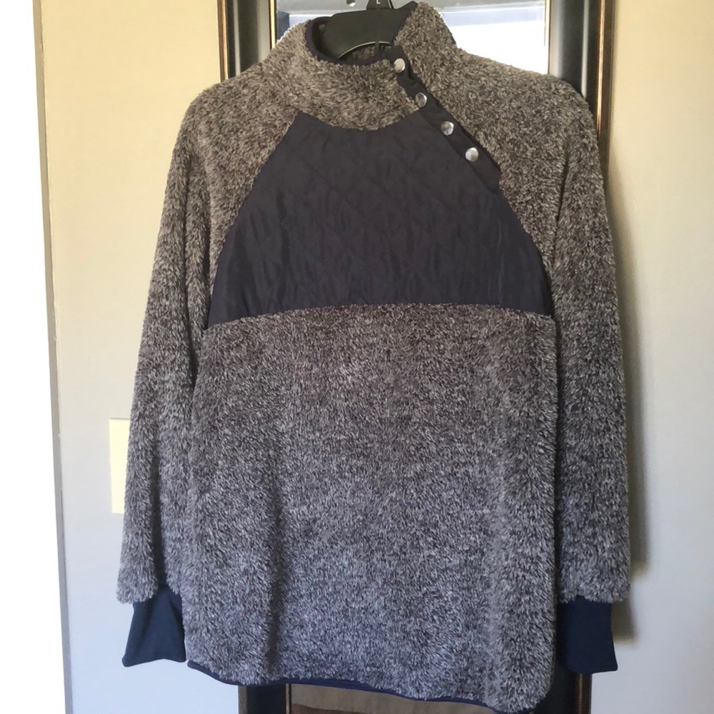 Fuzzy sweatshirt